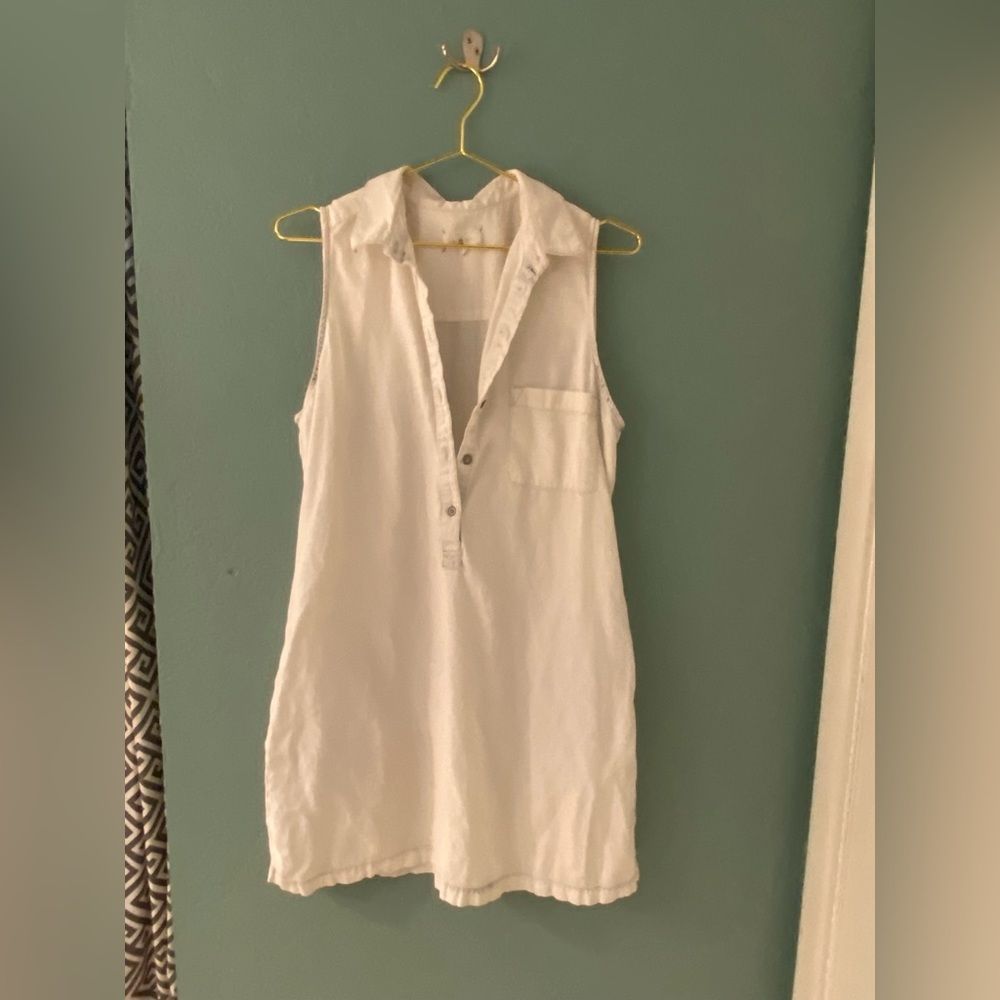 Lou & Grey bleached denim button-down relaxed dress with big pockets